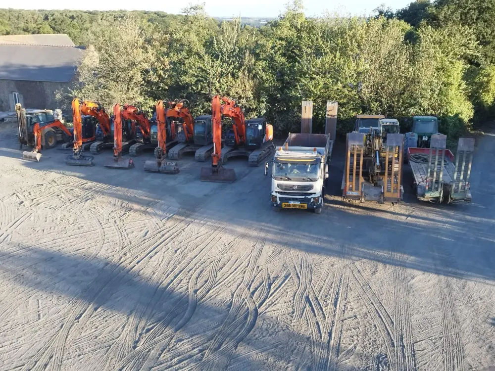 Location engin avec chauffeur à Val d'Anast